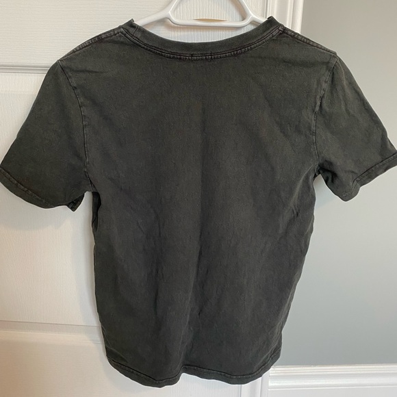 Aritzia Talula Vintage Tee - Picture 2 of 2